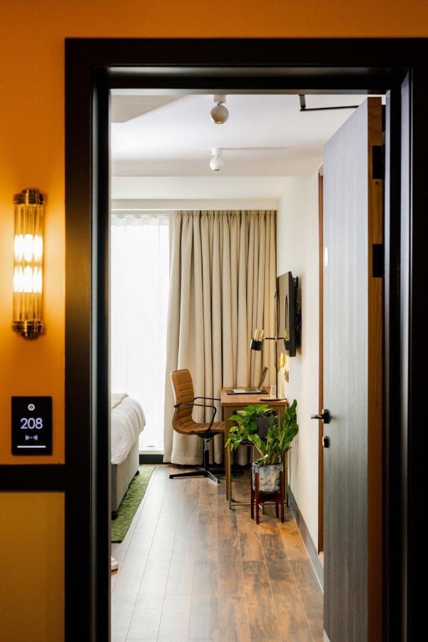 Brama Hotel Bromley Exterior photo